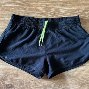 Under Armour heat gear running shorts